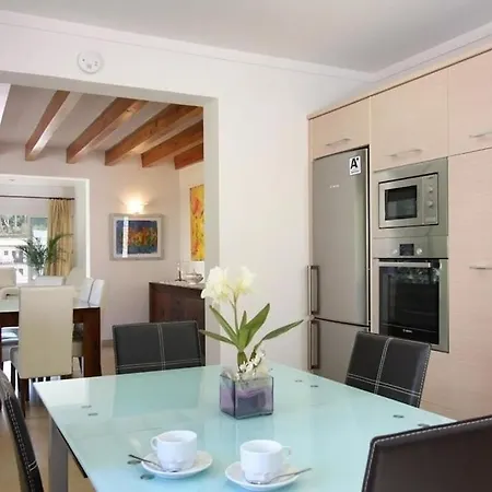 Modern 300m From Crystal Clear Coves By Renthousing 别墅