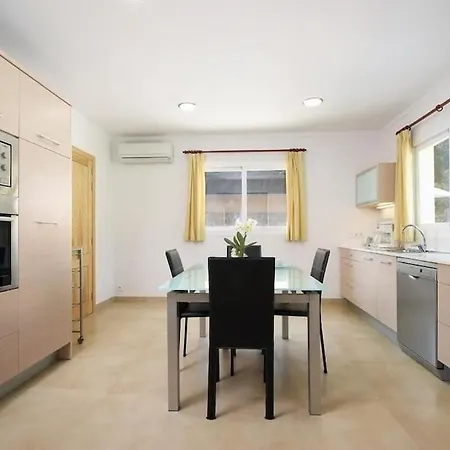 别墅 Modern 300m From Crystal Clear Coves By Renthousing *